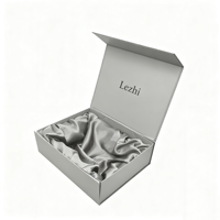 Boîte à perruque avec fermeture magnétique noire avec insert en satin de soie, logo UV, aimant, boîtes cadeaux pour soins de la peau, emballage en carton pour bougies et bouteilles