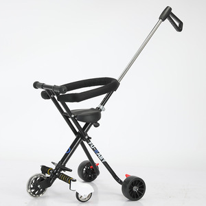 Poussette légère et portable à trois roues pour enfants, poussette simple et magique pour la marche, pour la rééducation - Product Image 1