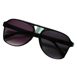 Nouvelles Lunettes de Soleil Unisexe Polarisées Anti-UV Style Rétro Européen et Américain <span class=keywords><strong>2022</strong></span>, Modèle Commerce Extérieur 3022 - Product Image 2