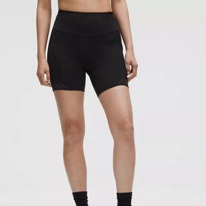 Shorts de sport taille haute pour femme, effet push-up, sans couture, avec logo personnalisé, style cycliste, pour yoga et gym - en Spandex/Nylon, taille élastique, couleur unie - Product Image 2