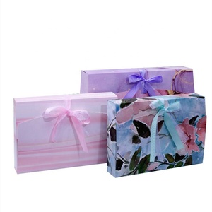 Cajas <span class=keywords><strong>de</strong></span> embalaje <span class=keywords><strong>de</strong></span> camisetas personalizadas ecológicas impresas en color al por mayor cajas <span class=keywords><strong>de</strong></span> ropa <span class=keywords><strong>Shein</strong></span> con cinta - Product Image 3