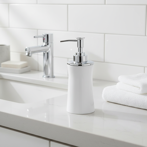 Dispenser di sapone in porcellana Spirella 'Malibu' bianco, 18,5 x 7 x 7 cm - Product Image 3