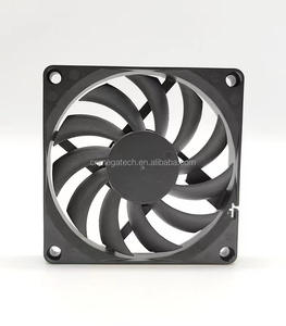 Ventilateur de refroidissement automatique à radiateur CC <span class=keywords><strong>80x80x10</strong></span>, panneau électrique Ventilateurs intérieurs résistants à la chaleur pour voiture Ventilateur de refroidissement CC - Product Image 6