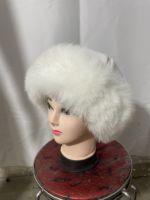 Gorro de Piel de Mapache con Color Personalizado