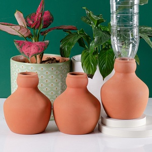 Pot de plante auto-<span class=keywords><strong>arrosage</strong></span> en <span class=keywords><strong>terre</strong></span> <span class=keywords><strong>cuite</strong></span> de haute qualité vendu en usine Vase Olla en céramique pointes d'<span class=keywords><strong>arrosage</strong></span> pour plantes de jardin pour la ferme à domicile - Product Image 2