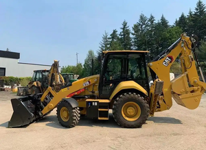 Bonne affaire : Chargeuse-pelleteuse sur pneus CAT 420F d'occasion de 7 tonnes avec moteur, boîte de vitesses et pompe en vente - Product Image 3