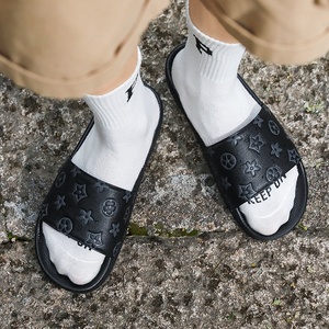 2026 new Designer Slides slippers Rubber Sole chunky soled Fashion Black PU Slides With Embossed Logo Pattern men's Slippers - Product Image 4