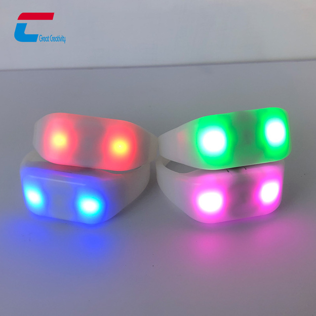 13.56Mhz RFID LED Flashing Timer Silicone Wristbands Waterproof Led Timer Bracelet for Trampoline Park