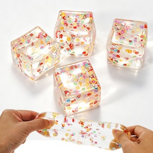 Nuevo Juguete Antiestrés de Maltosa con Forma de Cubo de Fruta, Suave, Divertido y Rebotador, Venta al Por Mayor - Product Image 1