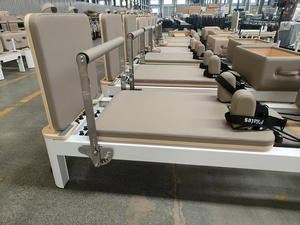 Offre Spéciale : Reformer Cadillac <span class=keywords><strong>de</strong></span> Pilates Ajustable en Aluminium <span class=keywords><strong>Pliable</strong></span> pour Entraînement Corporel en Studio - Product Image 4