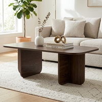 Table basse rectangulaire minimaliste en noyer de style Japandi nordique pour salon