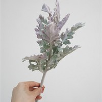 Nordischer Minimalistischer Stil Seiden-Kunstblumen Kleine Silberblatt-Chrysanthemen mit Beflockungstechnik Umweltfreundlich Anpassbare Größe