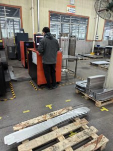 Refrigerador de Precisión China-462L, Refrigerador Horizontal de Tres Puertas de Vidrio y Acero Inoxidable con Control Digital - Product Image 5