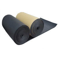 Rouleau de mousse de caoutchouc élastomère auto-adhésif, feuille d'isolation flexible pour conduits CVC et climatiseurs