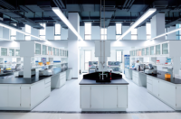 Table de laboratoire de haute qualité avec hotte intégrée et table de travail scolaire, banc de laboratoire, mobilier de laboratoire pour la recherche, établi de laboratoire