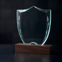 Plaque de récompense en cristal 3D en gros avec bases multi-styles pour événements sportifs et cérémonies d'entreprise