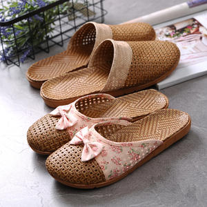 Sandalias de Verano Yaca para Parejas, Unisex, para Interiores, Transpirables, Absorbentes de Sudor, Antideslizantes, con Suela Gruesa de Ratán y Hierba - Product Image 4