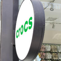 Boîtes lumineuses circulaires double face personnalisables cadre en aluminium pour restaurants cafés centres commerciaux magasins de marque immeubles de bureaux