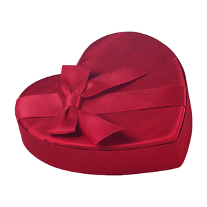 Caja en Stock con MOQ Bajo, Caja en Forma de Corazón con Lazo de Lujo y Superficie de Tela, Caja de Embalaje Clásica para el Día de San Valentín y Navidad - Product Image 6