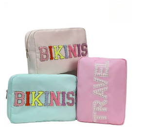 Nouvelle mode <span class=keywords><strong>de</strong></span> <span class=keywords><strong>trousse</strong></span> <span class=keywords><strong>de</strong></span> maquillage professionnelle personnalisée pour femmes mignonnes <span class=keywords><strong>trousse</strong></span> à cosmétiques pour filles <span class=keywords><strong>trousse</strong></span> <span class=keywords><strong>de</strong></span> <span class=keywords><strong>toilette</strong></span> avec patchs en chenille - Product Image 1