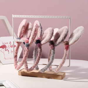 Diadema coreana con orejas de conejo de piel de oveja, diseño floral, linda y versátil, para lavarse la cara, para venta al por mayor en talla de mujer - Product Image 2