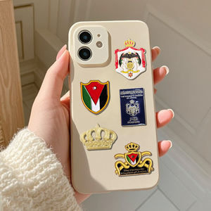 Etiqueta engomada del metal de <span class=keywords><strong>Jordan</strong></span> Stock listo para el escudo de armas del teléfono de <span class=keywords><strong>Jordan</strong></span> Case Varios diseños Esmalte Pin Metal Etiqueta engomada del teléfono celular - Product Image 1