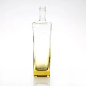 Geleidelijke Gele Witte Wijn Rechthoekige Glazen Fles 750Ml Glazen Fles Voor Rum Cognac Wodka Whisky