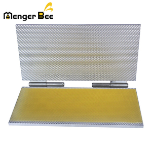 MengerBee CM-1 Machine à fondation de cire d'abeille en alliage d'aluminium moulé sous pression, style carnet, pour gaufrage, facile à utiliser, pour la fabrication de feuilles de cire d'abeille - Product Image 6