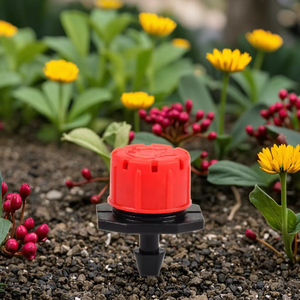 DaringFish 小红帽 8 孔塑料花园滴头微喷灌系统，适用于温室和农业浇水 - Product Image 3