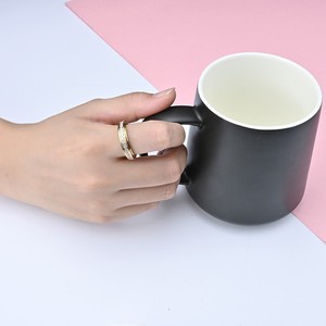6mm wide yunnique style light luxury fashion stainless steel rotating ring for women, popular and high-end style in - Product Image 4
