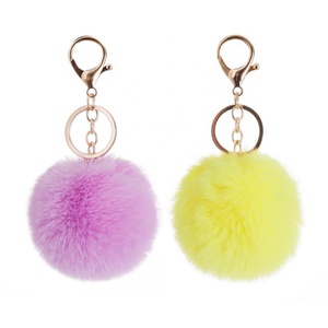 Oneway Wholesale Fashion Llavero de Pompón de Peluche de Piel Sintética Colorido - Product Image 6