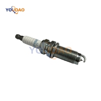 1822A086 LZFR5BI-11 1884511160 MN119256 9657643780 224015M014 224015M015 2401AR015 Bougie d'allumage