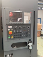 Centre d'usinage vertical CNC automatique VMC1050 neuf, haute précision BT40, pour pièces automobiles et moules, directement de l'usine