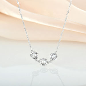 925 perak murni halus tiga batu liontin warna bulat semua Moissanite kalung berlian untuk wanita - Product Image 4