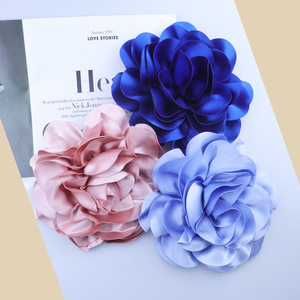 Broche de Flor de Rosa de Tela de Satén de 19 cm, Regalos de San Valentín, Broche de Flor de <span class=keywords><strong>Camelia</strong></span> Extra Grande, Broches de Solapa para Mujer - Product Image 3