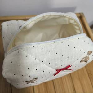 Borsa Cosmetica in Cotone con <span class=keywords><strong>Orsetto</strong></span> e Fiocco, Pronta Consegna, Beauty Case da Viaggio Trapuntato con <span class=keywords><strong>Orsetto</strong></span> e Fiocco - Product Image 4