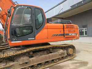 Doosan เครื่องขุดดินไฮดรอลิกตีนตะขาบ Doosan345รถแบคโฮขุดมือสอง34ton มือสอง DX345 - Product Image 3