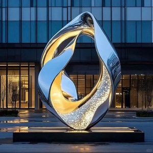 Escultura Metálica Abstracta Personalizada de Acero Inoxidable, Arte para Exteriores para Centros de Venta Inmobiliaria, Hoteles y Campus de Oficinas - Product Image 1