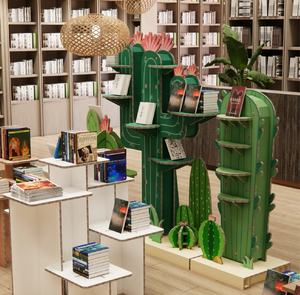 Étagère de présentation de livres en carton ondulé écologique pour espaces durables et artistiques, avec un montage facile et un design inspiré de <span class=keywords><strong>la</strong></span> nature - Product Image 4