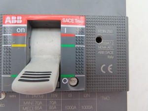 Nuevo y Original SACE Tmax XT3N 250 de 4 Polos para PLC, Amplia Experiencia Técnica con Solida Experiencia en Mantenimiento Industrial - Product Image 5