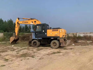 Excavateur sur pneus d'occasion Hyundai 210W-7 d'origine de haute qualité de la Corée du Sud à vendre Machine de terrassement d'occasion - Product Image 5