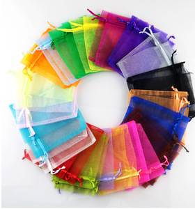 Pochettes <span class=keywords><strong>en</strong></span> <span class=keywords><strong>tulle</strong></span> faites à la main métallisé or argent étoile lune imprimé Organza cordon cosmétiques sacs <span class=keywords><strong>en</strong></span> filet transparent pour cadeau <span class=keywords><strong>en</strong></span> gros - Product Image 4