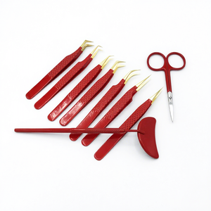 Pince à épiler pour extensions de cils volume russe, avec pointe en diamant couleur rouge poudré, embout en or 24 carats, logo personnalisé, en acier inoxydable - Product Image 2