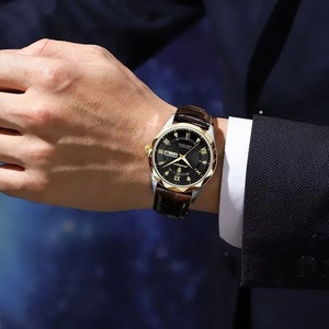 Montre-bracelet à quartz de luxe pour homme Drioshipping 2023, tendance mode, étanche, bracelet en cuir, affichage date et jour, boîtier en alliage - Product Image 6