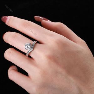 Anillos a juego Dylam de plata para boda, anillo de compromiso estilo Cenicienta, los más caros del mundo y de tamaño pequeño. - Product Image 3