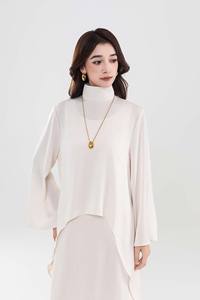 Ensemble 2 pièces personnalisable pour femme musulmane avec <span class=keywords><strong>tunique</strong></span> à col roulé et robe longue modeste - Product Image 4