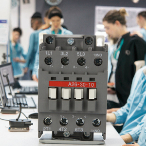 คอนแทคเตอร์ Schneid LC1D32 32A 3 โพล AC 380V 48V 110V สำหรับวงจรหลัก - Product Image 3