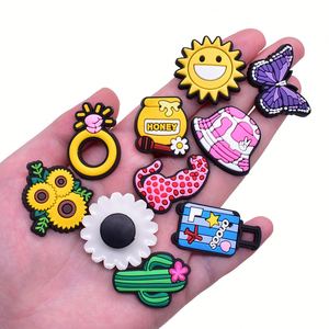Breloques en PVC en gros, accessoires décoratifs pour chaussures de jardin, sabots et bracelets - Product Image 4