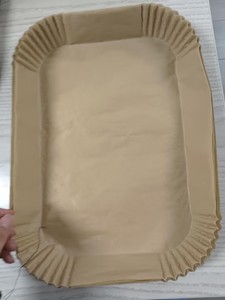 Conveniente bandeja de papel de aceite de silicona para <span class=keywords><strong>freidora</strong></span> de <span class=keywords><strong>aire</strong></span>, bandeja desechable para el hogar, uso de pasteles de comida, recubierta para absorber aceite - Product Image 5