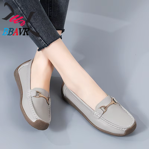 Chaussures plates pour femmes, faciles à enfiler, plates décontractées à largeur étendue pour toutes les saisons, semelle intérieure confortable en PU - Product Image 3